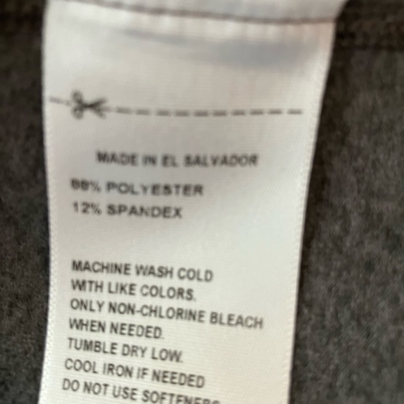 DSG Men’s Cold Weather Compression Pullover Top, Size S, Dk Gray, NWT - Picture 4 of 5